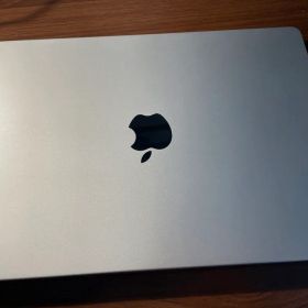 MacBook Pro M1 14インチ /メモリ16GB