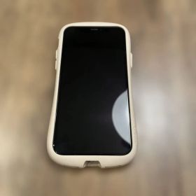 iPhone 11 Pro 本体とiFaceカバーのセット