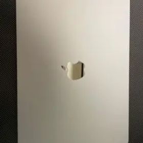 Apple 2025 MacBook Air M4チップ 16GB 512GB