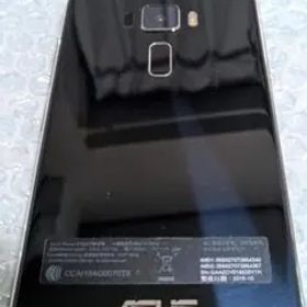 ZenFone 3 (ZE520KL) SIMフリー