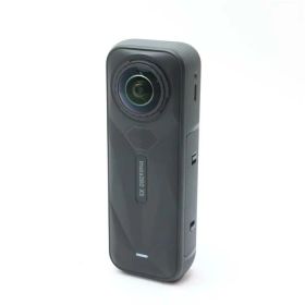 【中古】 《美品》 Insta360 X5 エッセンシャルバンドル CINSAAHA-X504 [ デジタルカメラ ]