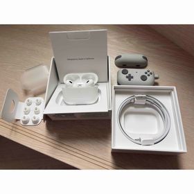 アップル(Apple)の【美品】AirPods Pro（第2世代）おまけ付き(ヘッドフォン/イヤフォン)