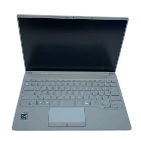 【中古】FUJITSU◆ノートパソコン FMV LIFEBOOK UH90/H1 FMVU90H1H/16GB//【パソコン】