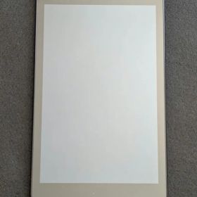 au Qua Tab QZ8 KYT32 8インチタブレット LTE