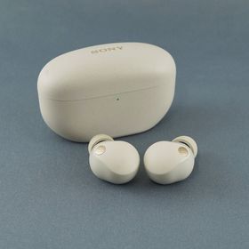 ソニー(SONY)のSONY WF-1000XM5 完全ワイヤレスイヤホン USED美品 ノイズキャンセリング ハイレゾ 高音質 外音取込 マイク ソニー 完動品 V2098(ヘッドフォン/イヤフォン)