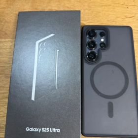 Samsung Galaxy S25 Ultra ケース付き