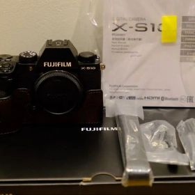 FUJIFILM X-S10 ミラーレスカメラ