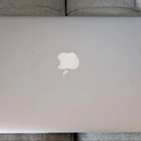 MacBook Air 2017 13インチ 8Gb / 128Gb