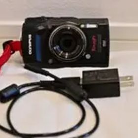 Olympus Tough TG-5 本体 充電器付き