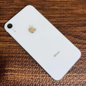い*ち様 iPhone XR ホワイト 128GB 最大容量79%