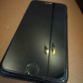 Apple iPhone 7 ブラック 本体128GB