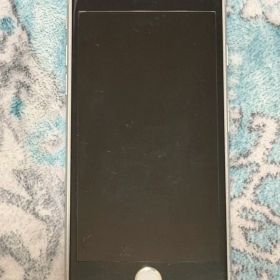 Apple iPhone 7 シルバー 本体