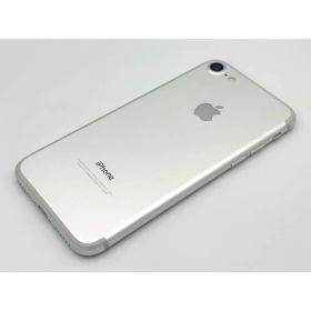 バッテリー新品 Apple iPhone7 32GB シルバー SIMフリー 中古美品 バッテリー100％