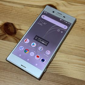 【Xperia】 XZs SOV35 シルバー 2255