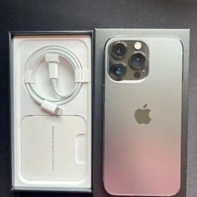 iPhone 13 Pro 512GB ブラック（中古・シャッター音なし）