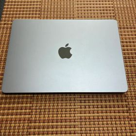 MacBook Air M2 512GB スペースグレイ