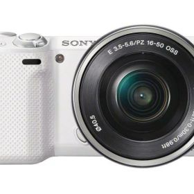 【中古】SONY ミラーレス一眼 NEX-5T パワーズームレンズキット シルバー NEX-5TL-S