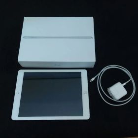 iPad (6th Generation)Wi-Fi モデル