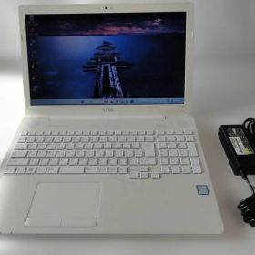 綺麗な 富士通Lifebook AH50/D2 Corei7- 7700HQ