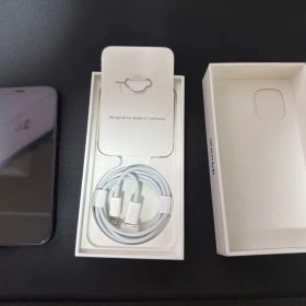 Apple iPhone 12 mini ブラック 外箱付 中古