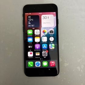 iPhone SE3 SIMフリー 64G