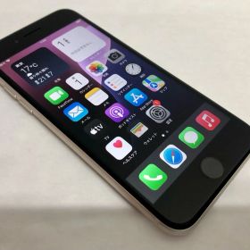 【金モバ】★大特価★良品★simフリー★iPhone SE 第3世代 (SE3)/64GB★スターライト★バッテリー90％★利用制限〇★Apple★ios★