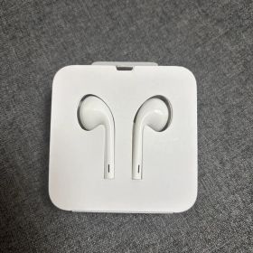 【純正品】Apple EarPods Lightning接続 イヤフォン