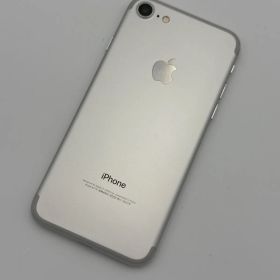 バッテリー容量100％ SIMフリー 美品 docomo iPhone7 32GB シルバー シムフリー