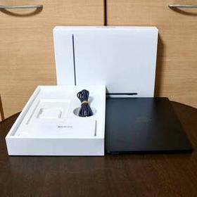 ■M2 MacBook Air 13.6 （M2 8コア/8GB/256GB）ミッドナイト■