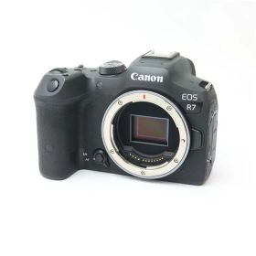 【中古】 《良品》 Canon EOS R7 ボディ 【アイピース部品交換/各部点検済】 [ デジタルカメラ ]