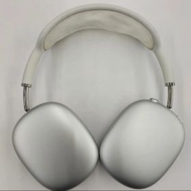 AirPods Max Lightningモデル