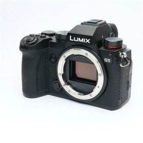 【中古】 《美品》 Panasonic LUMIX DC-S5 ボディ [ デジタルカメラ ]