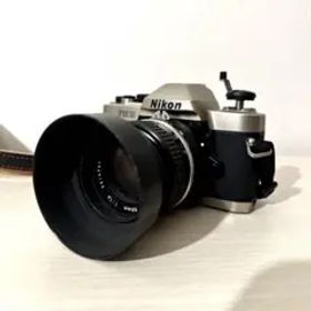 Nikon FM10 フィルム一眼レフカメラ 50mmレンズ付き