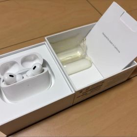 【美品】AirPods Pro 2(Lightning端子)