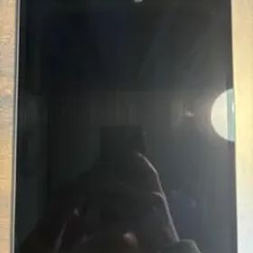 Apple iPad スペースグレー 本体