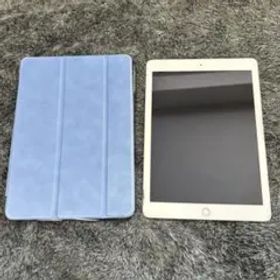 iPad 第5世代 9.7 Wi-Fi + Cellular 32GB カバー付