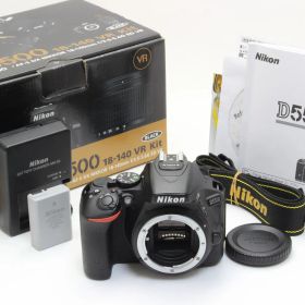 A (美品) Nikon ニコン D5500 ボディ ショット数9105回 初期不良返品無料 11-70