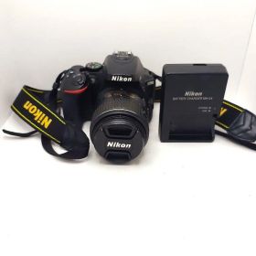 Nikon D5500 デジタル一眼レフカメラ