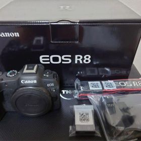 Canon EOS R8