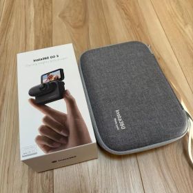 Insta360 GO 3 本体と付属品