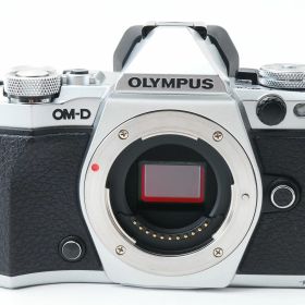 【中古】OLYMPUS オリンパス OM-D E-M5 MarkII ボディ シルバー