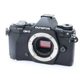 【中古】 《難有品》 OLYMPUS OM-D E-M5 Mark II ボディ ブラック [ デジタルカメラ ]