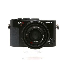 【中古】 (ソニー) SONY ソニー DSC-RX1RM2 デジタルカメラ【中古カメラ コンパクトデジカメ】 ランク：AB