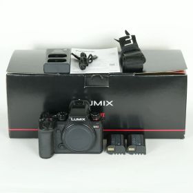 [美品 | シャッター数9,015回｜バッテリー2個付] Panasonic LUMIX S5II DC-S5M2 [ボディ] | LEICA Lマウント