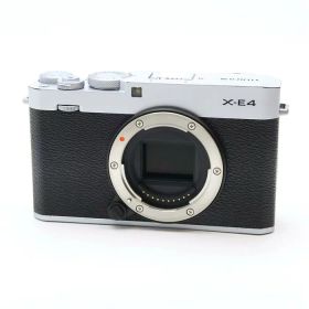 【中古】 《並品》 FUJIFILM X-E4 ボディ シルバー [ デジタルカメラ ]