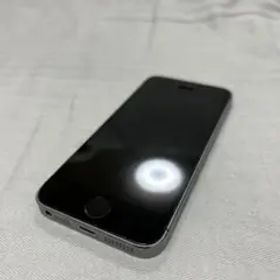 iPhone 5s スペースグレー 16GB