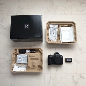 Canon EOS R5 Mark II ボディ