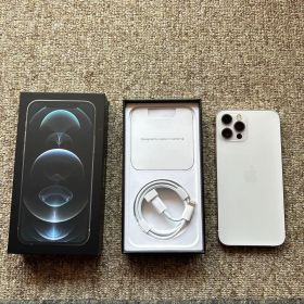 お値下げ！美品iPhone 12 pro シルバー 128 GB SIMフリー