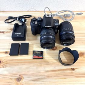 オリンパスOLYMPUS E−620 デジタル一眼レフカメラ ダブルズームキット