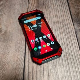 TORQUE 5G KYG01 SIMフリー 美品